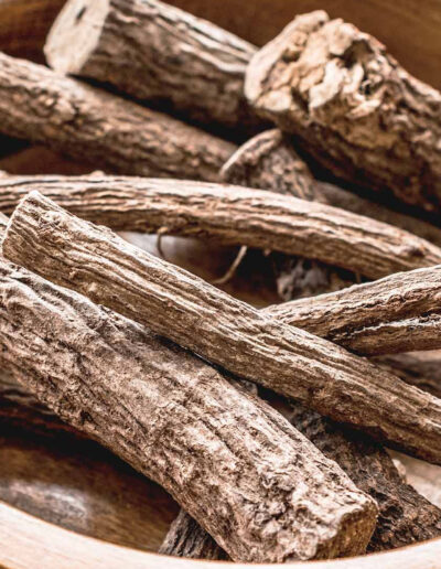Glycyrrhiza glabra: Soothing Strength in a Sweet Root